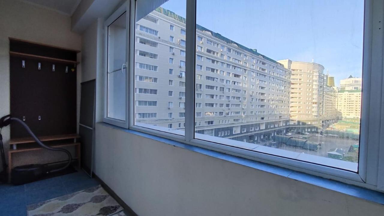 36 3Х Комн Кв На 1-8 Человек С Шикарным Видом На Байтерек Astana Buitenkant foto